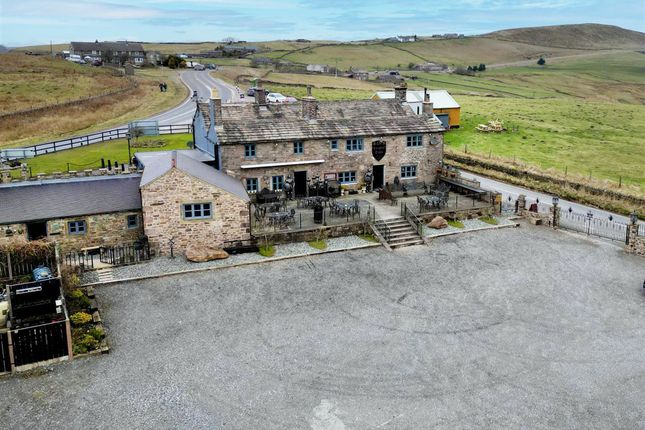 5 bed property, in Quarnford, £1,100,000