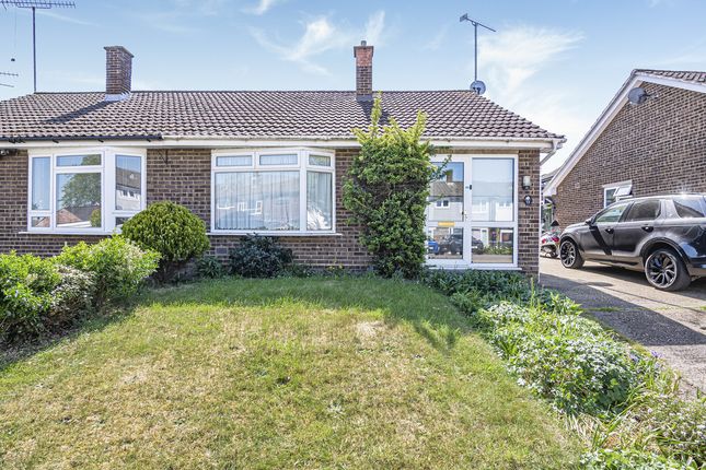 2 bed property, in Pancroft, £450,000