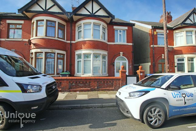 3 bed property, in Ripon Road, £105,000