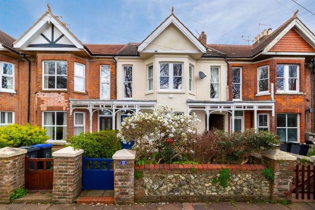 3 bed property, in St Matthews Road, £475,000