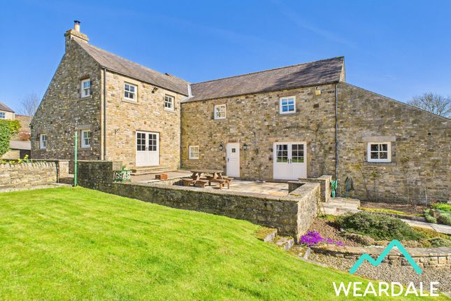 5 bed property, in Allerton Court, £675,000