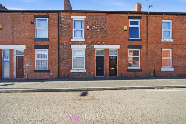 2 bed property, in Joan Street, £180,000