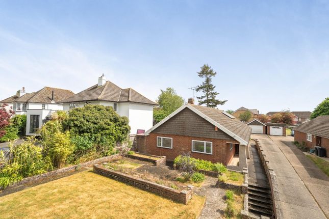 3 bed property, in Canterbury Road, £395,000