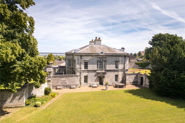 9 bed property, in Wadworth, £2,500,000
