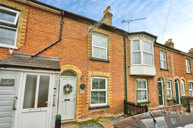 3 bed property, in Victoria Road, £210,000