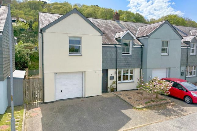 3 bed property, in Trevonnen Road, £395,000