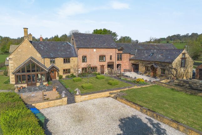 5 bed property, in Cherington, £2,250,000