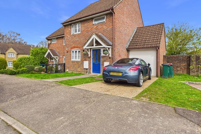 3 bed property, in Merton Road, £375,000