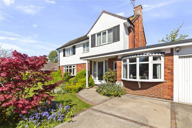 3 bed property, in Westlands Avenue, £295,000