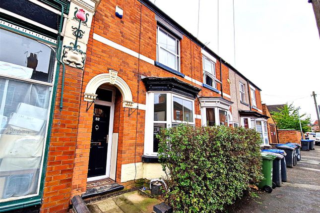 3 bed property, in King Edward Road, £225,000