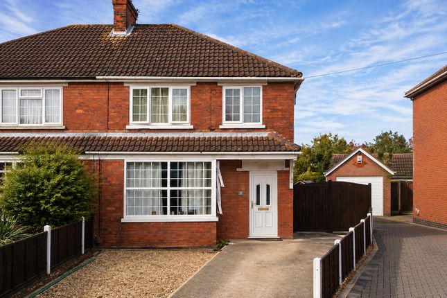 3 bed property, in Melbourne Avenue, £125,000