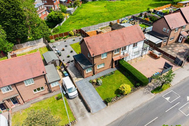 3 bed property, in Hibbert Lane, £400,000