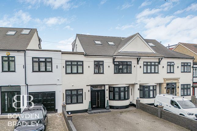 7 bed property, in Stradbroke Grove, £1,200,000