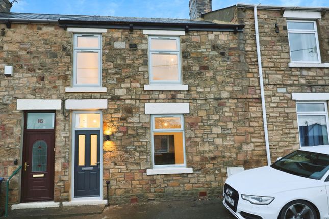 3 bed property, in Manor Street, £99,000