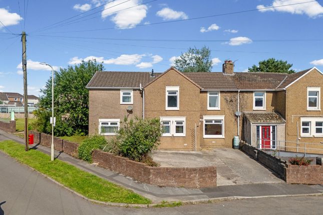 3 bed property, in Gelli Road, £299,950