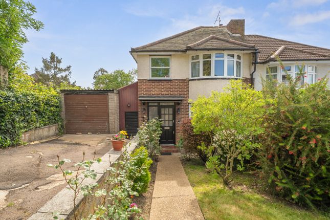 3 bed property, in Uxendon Hill, £650,000