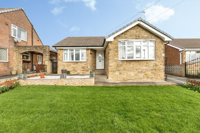 3 bed property, in Cottam Croft, £257,000