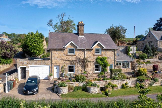 4 bed property, in The Cottage Anick, £400,000