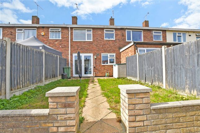 2 bed property, in Landermere, £260,000