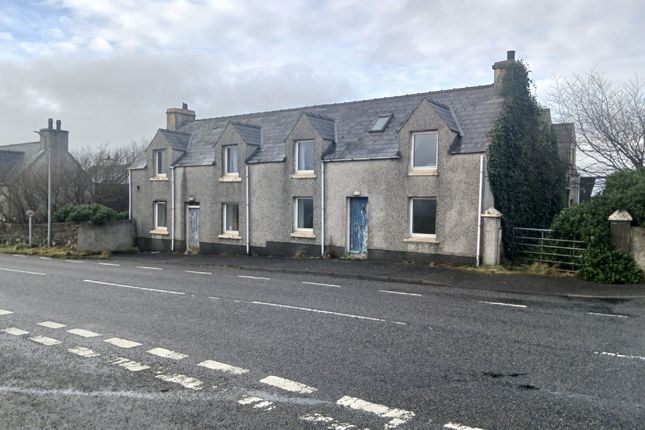 6 bed property, in Corner House, £50,000