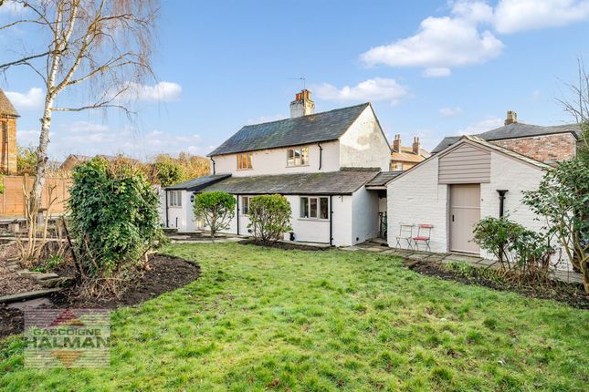 3 bed property, in Mount Pleasant, £650,000