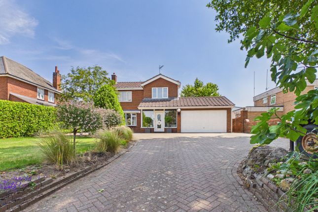 3 bed property, in London Road, £599,000