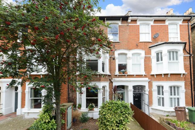 2 bed property, in York Grove, £525,000