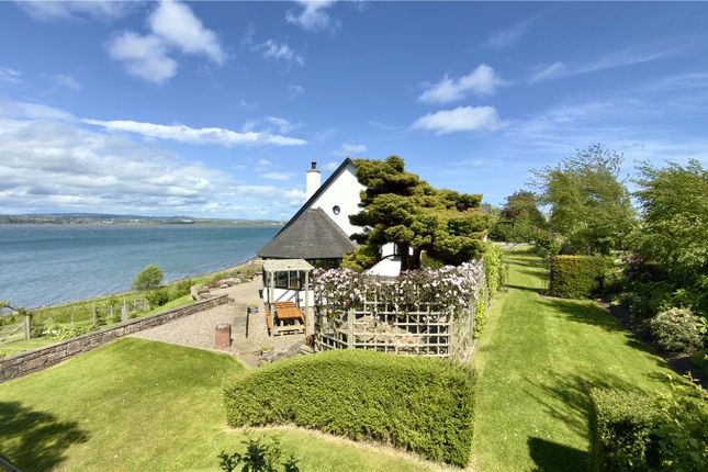 4 bed property, in Saty Dyke, £450,000