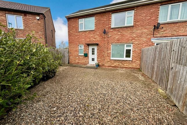 2 bed property, in Mccracken Drive, £170,000