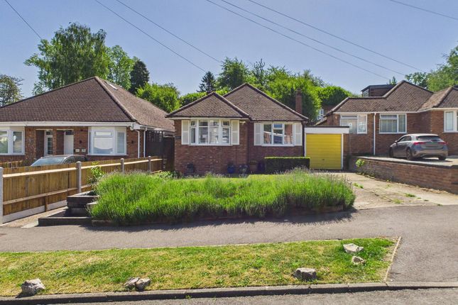 2 bed property, in West Valley Road, £600,000