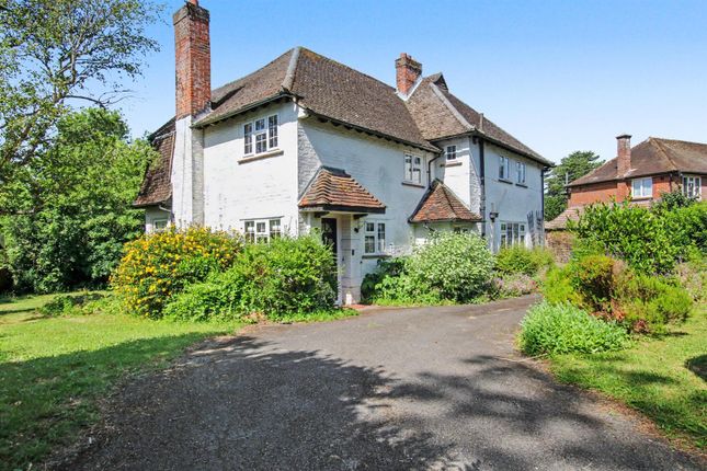 5 bed property, in The Marld, £1,250,000