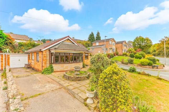 2 bed property, in Waggon Lane, £260,000