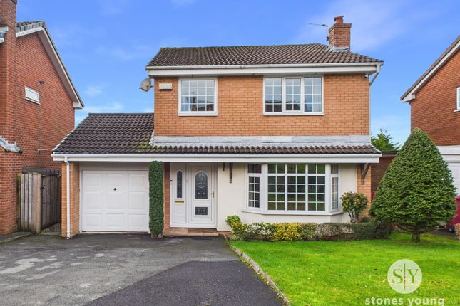 3 bed property, in Stockwood Close, £385,000