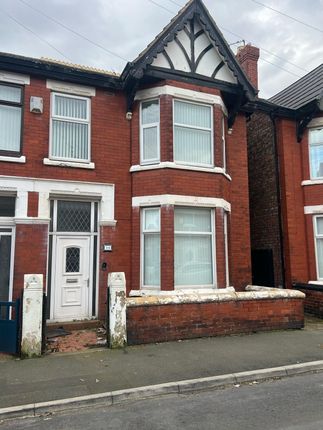 4 bed property, in Eaton Avenue, £159,950