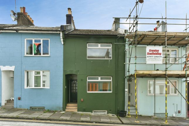4 bed property, in Rochester Street, £425,000