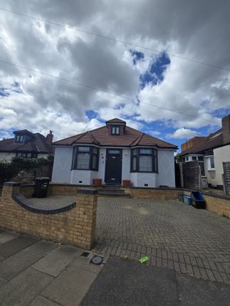 6 bed property, in Water Lane, £1,100,000