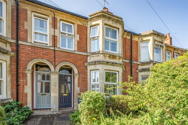 3 bed property, in Brickley Lane, £335,000