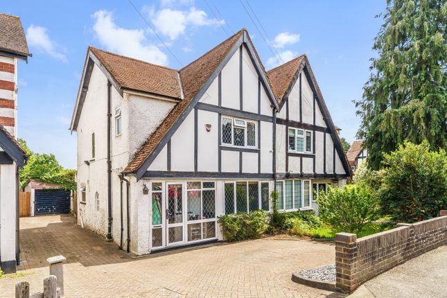 3 bed property, in Court Avenue, £525,000