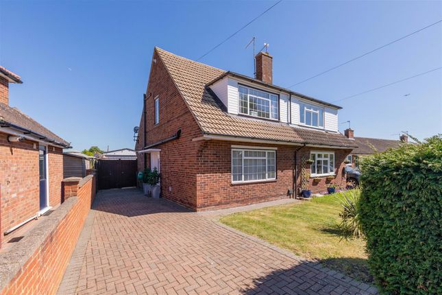 3 bed property, in Haywards Mead, £495,000
