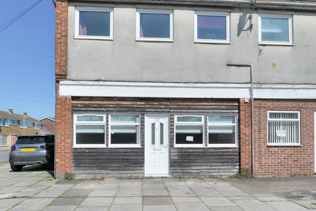 1 bed property, in Church Lane, £120,000