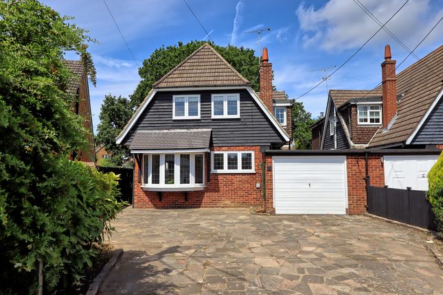 4 bed property, in Norsey View Drive, £775,000