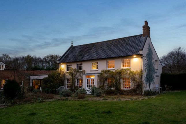 6 bed property, in Hawthorn House, £1,800,000
