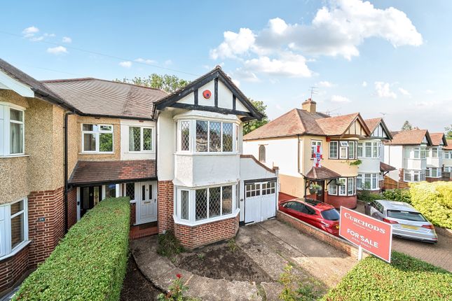 3 bed property, in Woodlands Avenue, £499,950