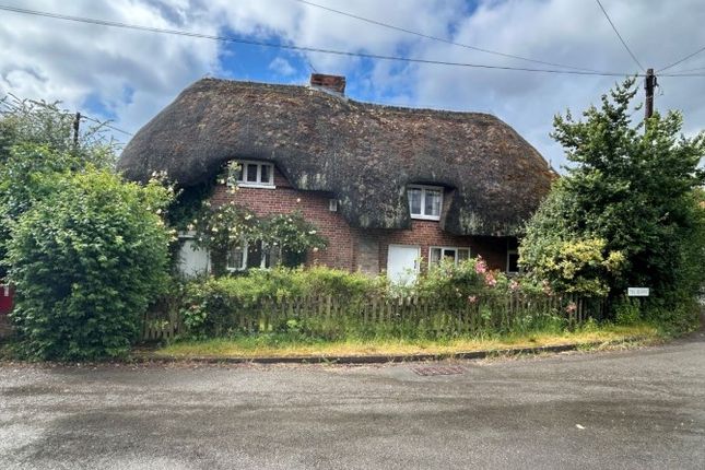 2 bed property, in Old Post Office, £270,000