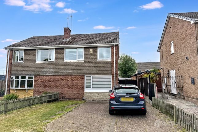 3 bed property, in Croft Road, £235,000
