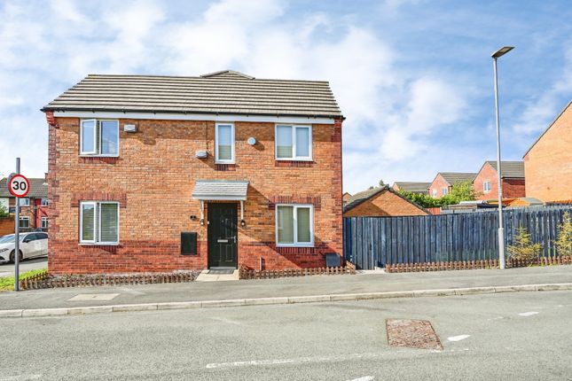 3 bed property, in St Malachys Way, £245,000