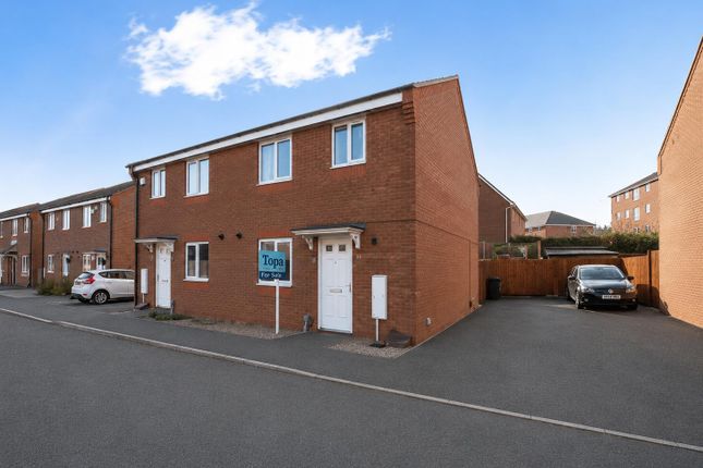 3 bed property, in Wharf Mews, £239,995