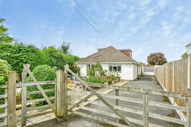 4 bed property, in East Gomeldon Road, £525,000