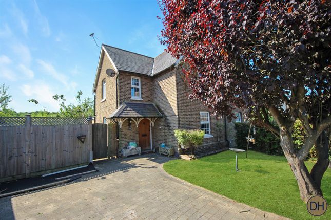 3 bed property, in High Road, £499,995