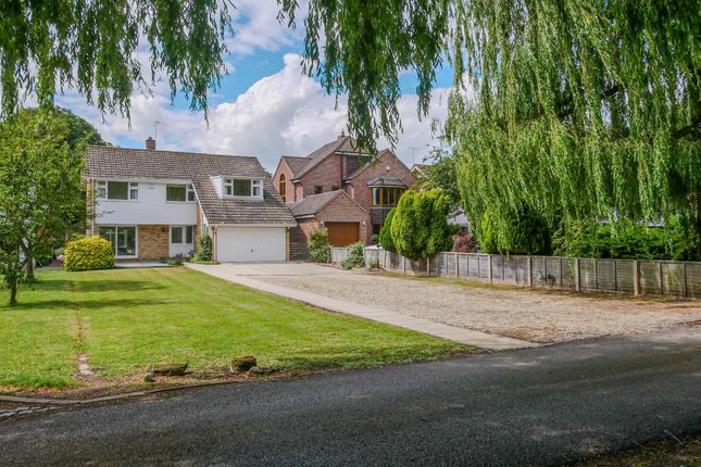 4 bed property, in Chalmore Gardens, £1,250,000